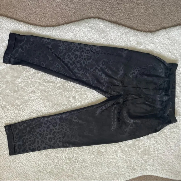 Mi Ami Andey Animal Print Black Silk Joggers STYLE#WS30234 Small - Picture 9 of 16